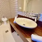 Royal With A Perfect View - Yamaluxe شقة