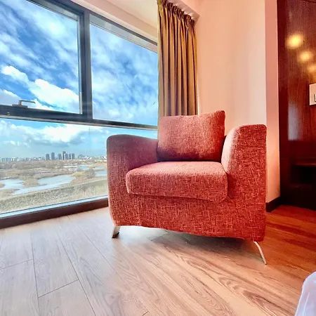 Royal With A Perfect View - Yamaluxe بوخارست
