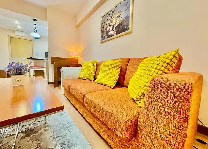 Royal With A Perfect View - Yamaluxe * Bucureşti