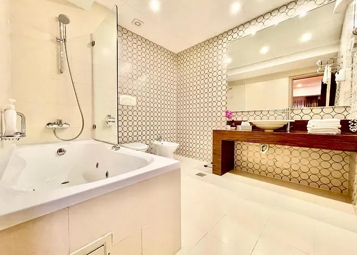 Appartement Royal With A Perfect View - Yamaluxe *